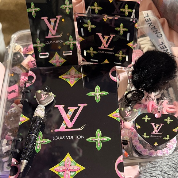 Hand Crafted Accessories - Black and Pink 6 piece Accessory Collection.
